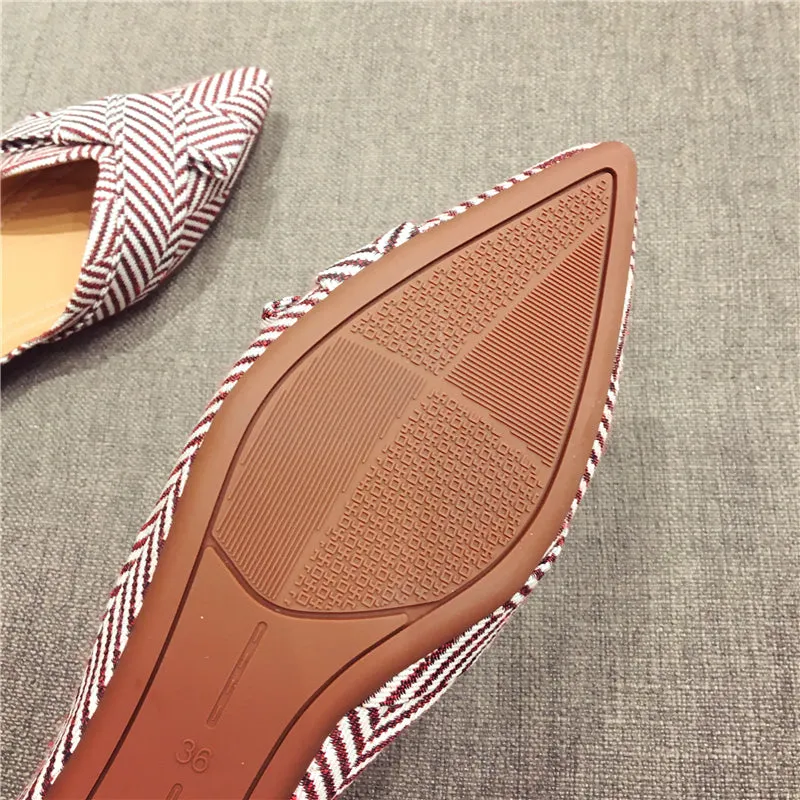 Eye catching flat women's shoes | Brodtica.com