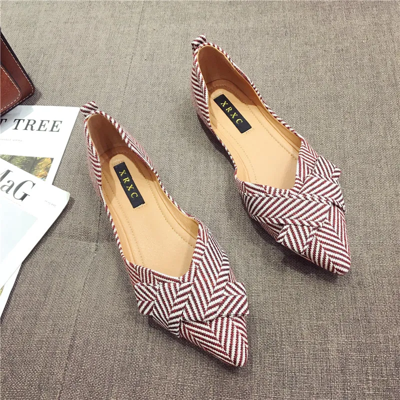 Eye catching flat women's shoes | Brodtica.com