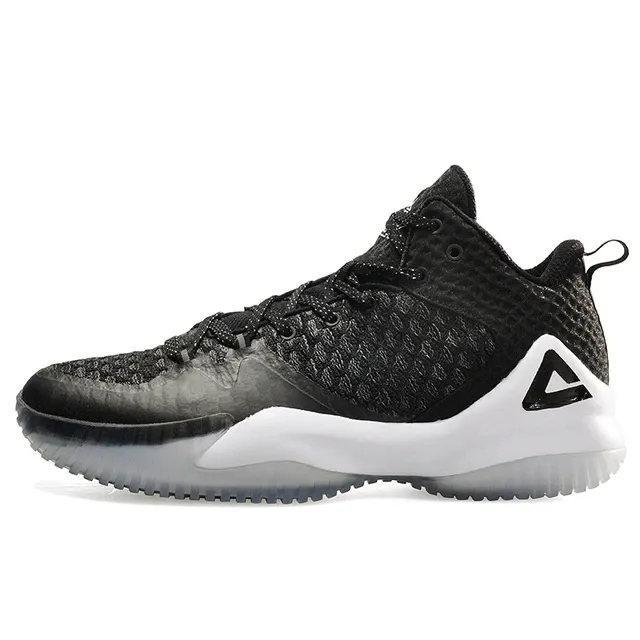 Jusuf Basketball Sneaker