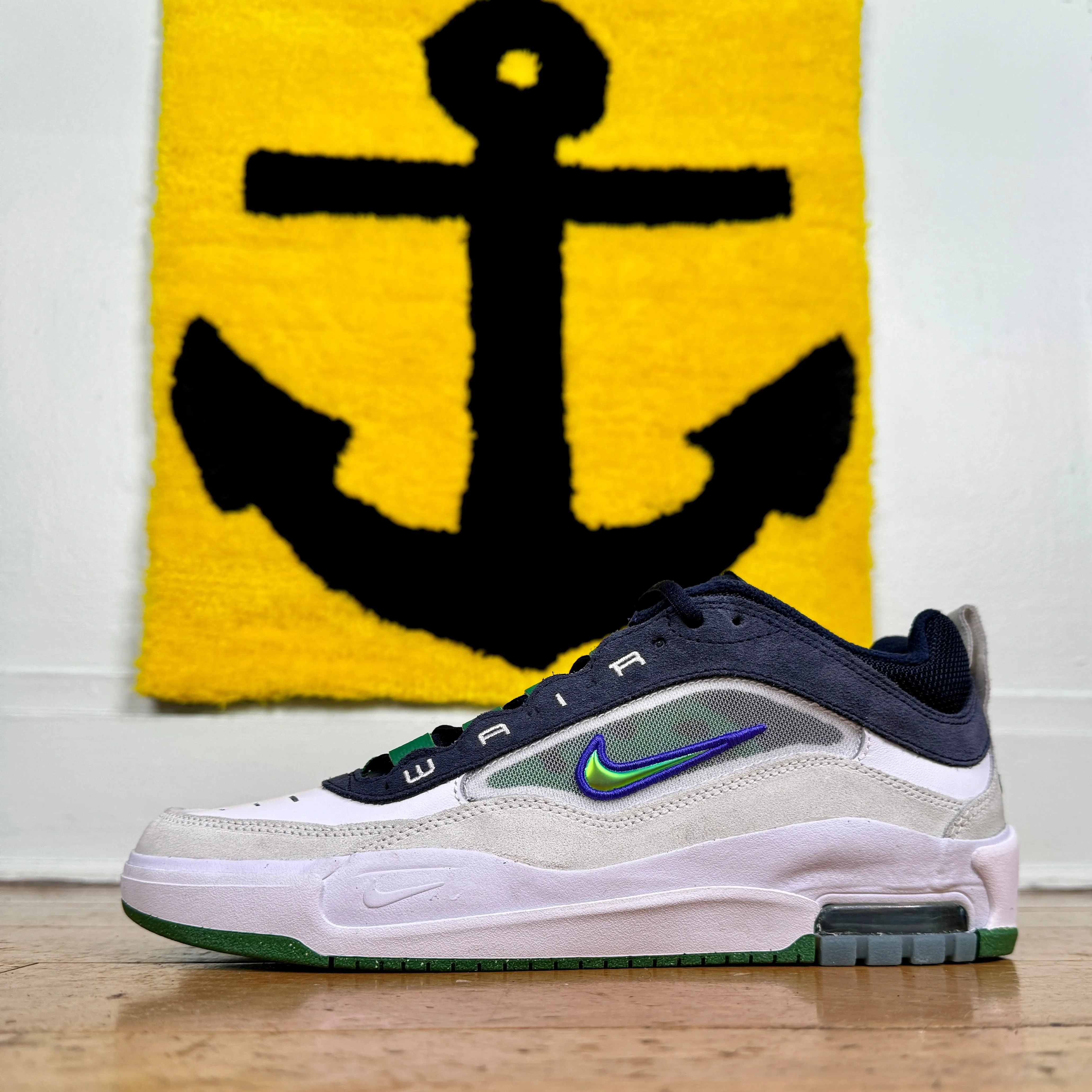 Nike Air Max Ishod White/Persian Violet-Obsidian-Pine Green-Summit White